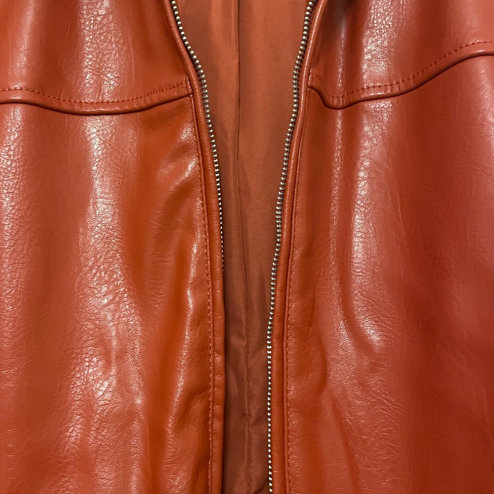 Zara leather bomber jacket - wore only once - Picture 3 of 8